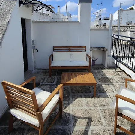 Apartment Maisonette 4-room Roof In Centro Storico